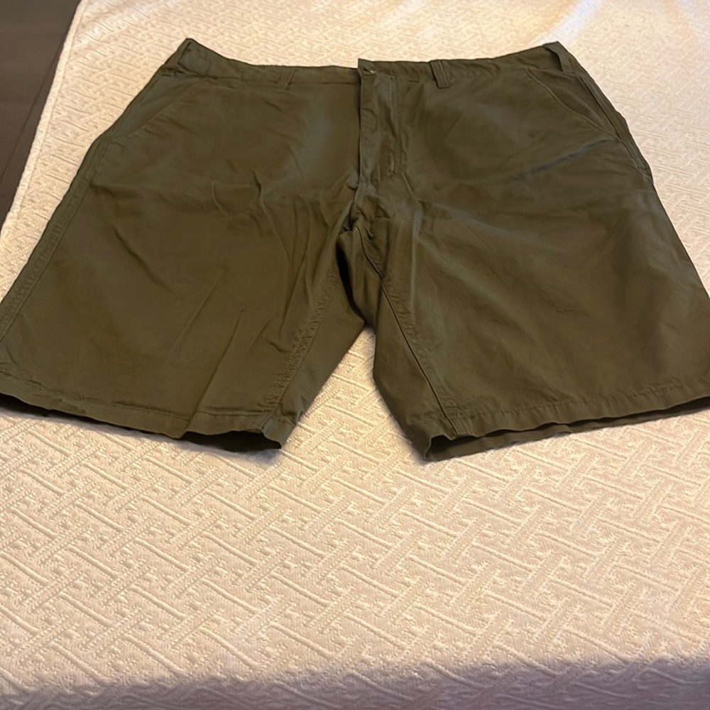 CSG shorts 34